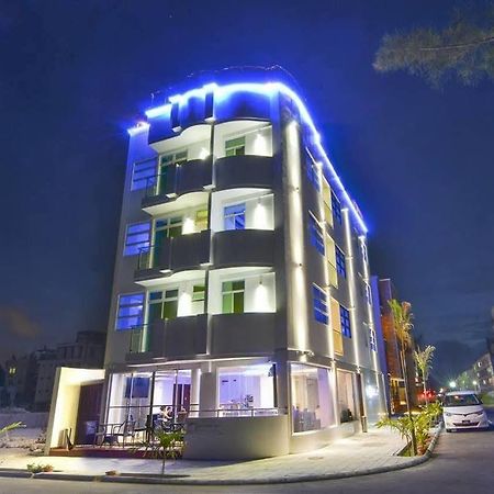 Airport Beach Hotel Hulhumale Εξωτερικό φωτογραφία