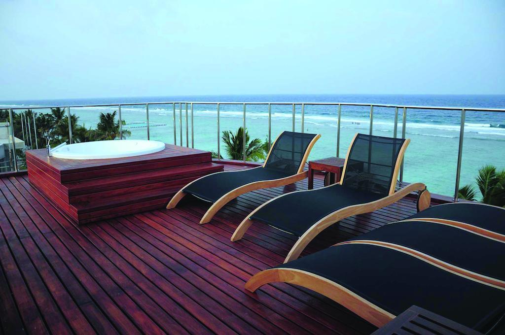 Airport Beach Hotel Hulhumale Εξωτερικό φωτογραφία