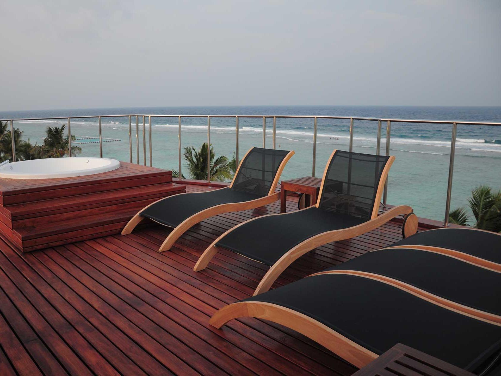 Airport Beach Hotel Hulhumale Εξωτερικό φωτογραφία