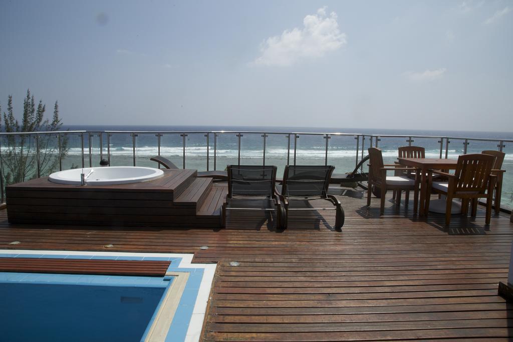 Airport Beach Hotel Hulhumale Εξωτερικό φωτογραφία
