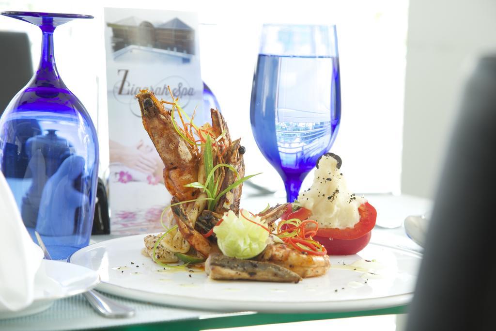 Airport Beach Hotel Hulhumale Εξωτερικό φωτογραφία