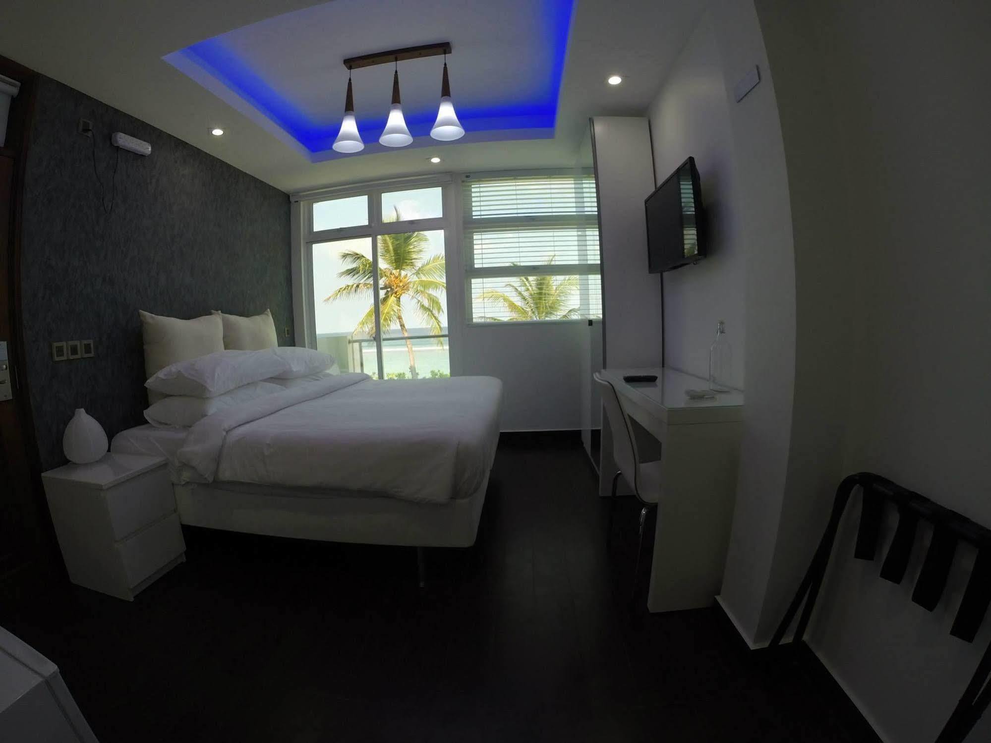 Airport Beach Hotel Hulhumale Εξωτερικό φωτογραφία